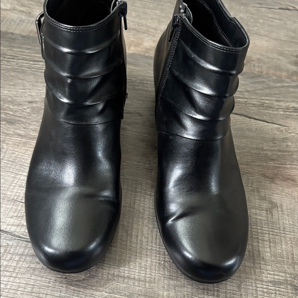 Comfort plus by Predictions Ankle Boots Size 11W - Picture 6 of 8